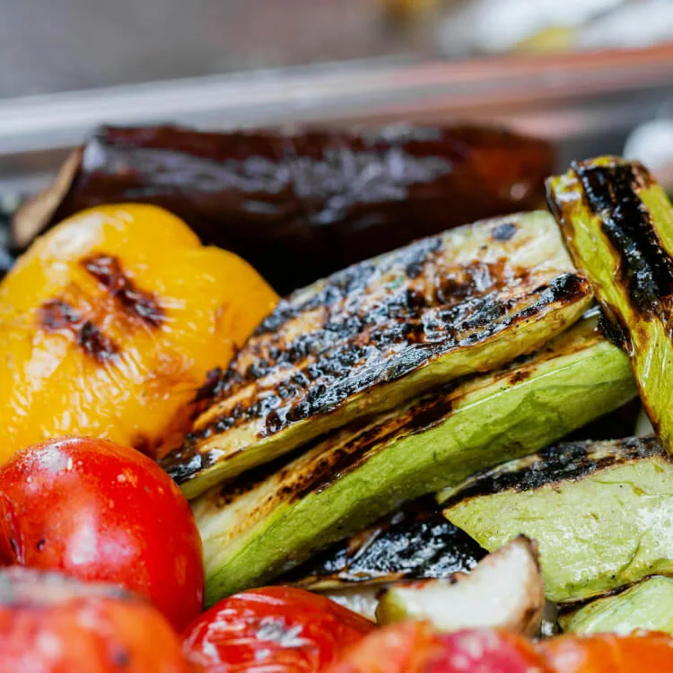 Gegrilde groenten met BBQ kruidenmix bio