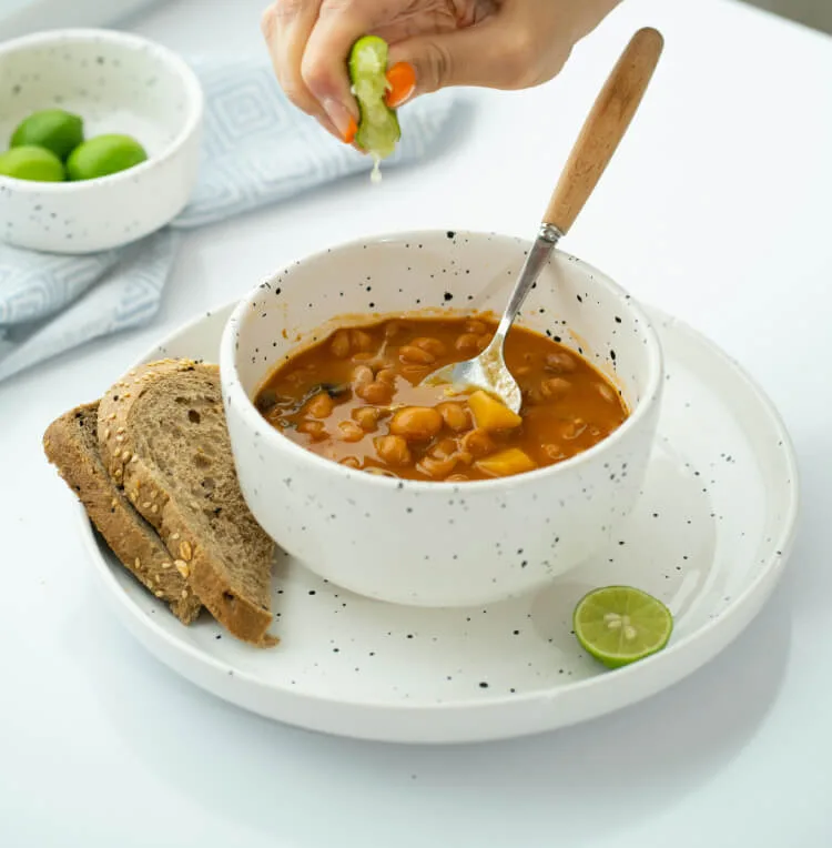 Witte bonensoep met bonenkruid bio
